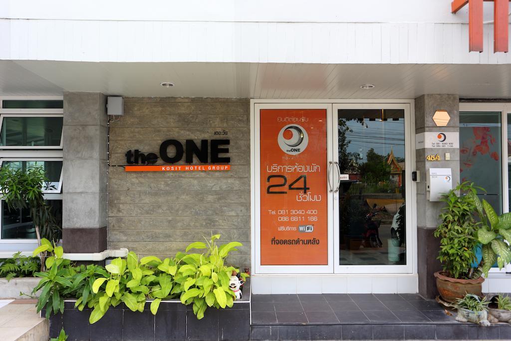 The One Phetchabun Aparthotel Exteriör bild