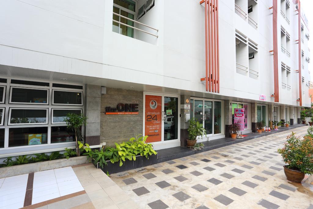 The One Phetchabun Aparthotel Exteriör bild