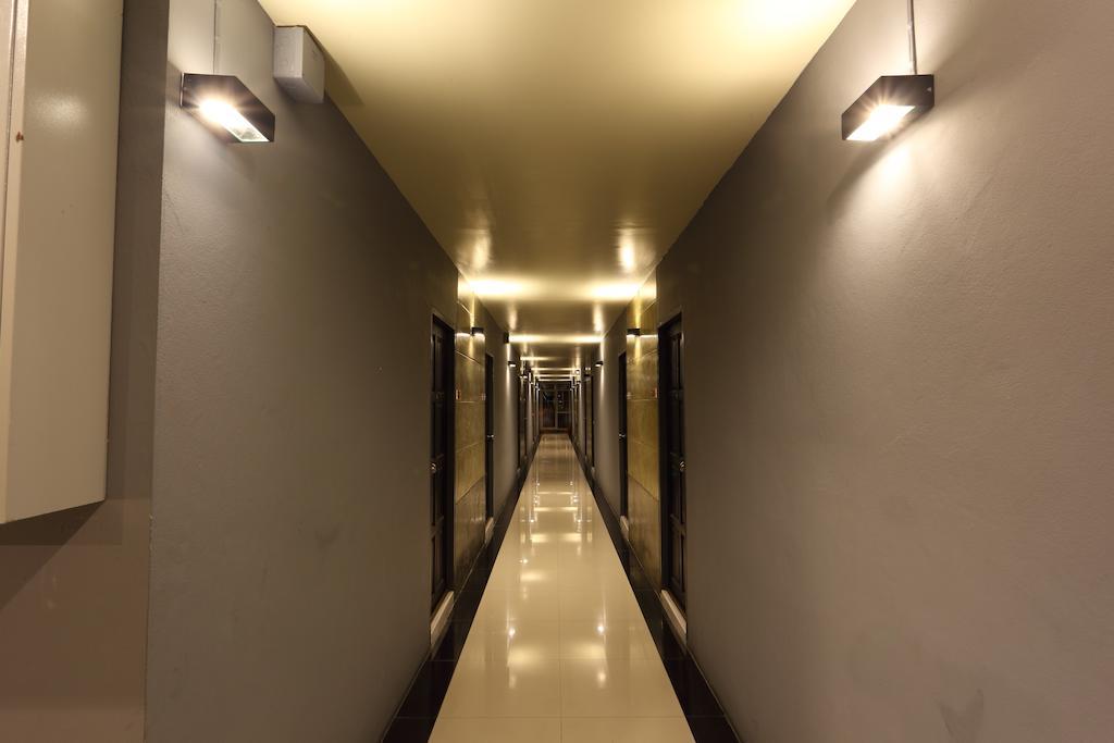 The One Phetchabun Aparthotel Exteriör bild