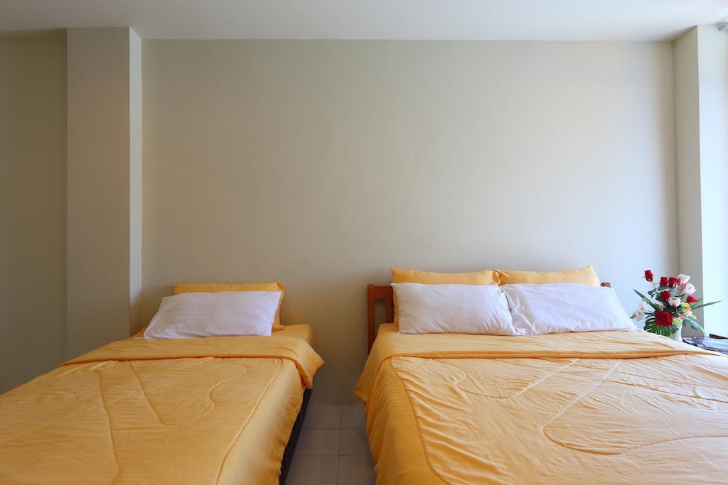 The One Phetchabun Aparthotel Rum bild