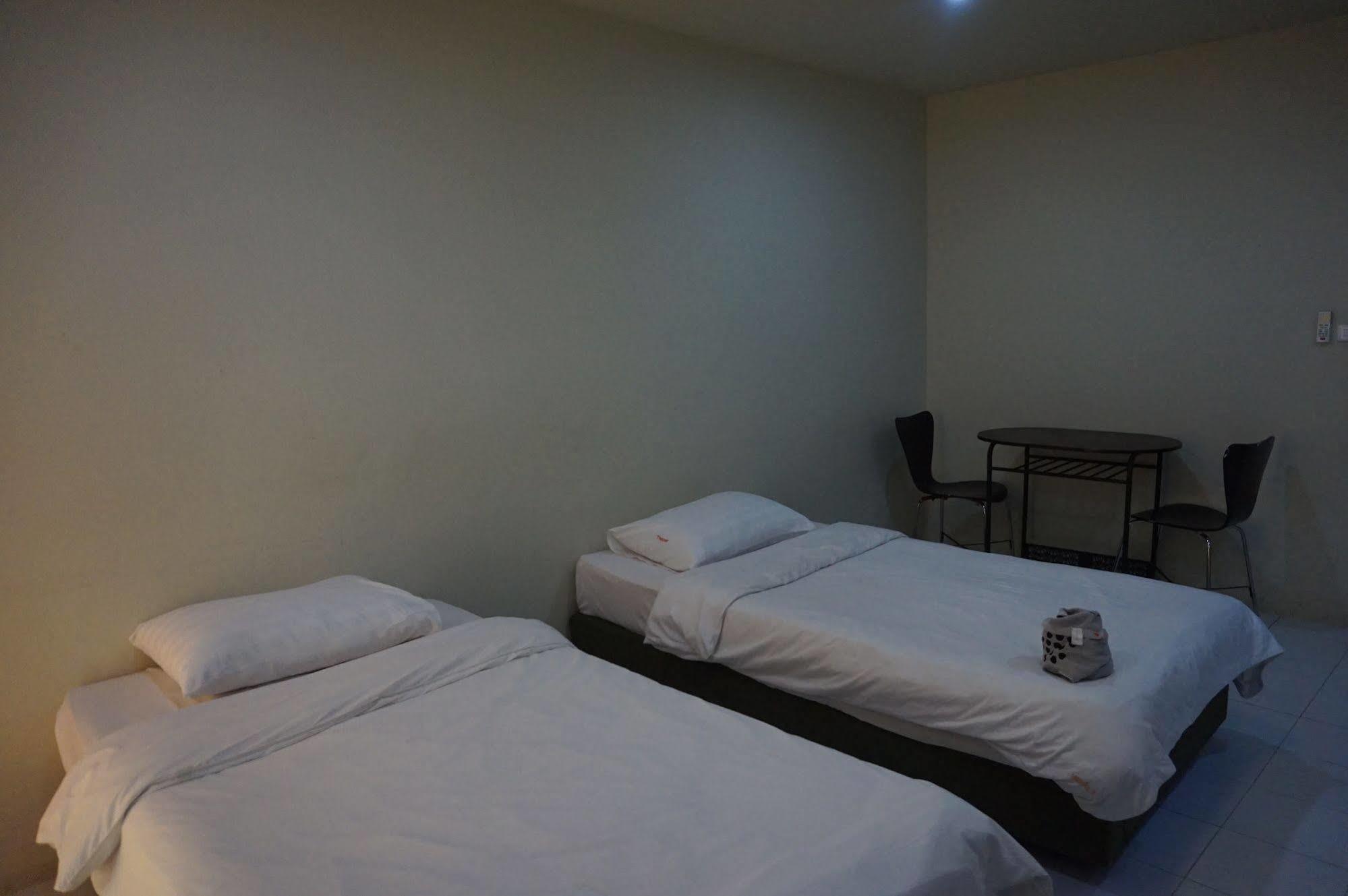 The One Phetchabun Aparthotel Exteriör bild